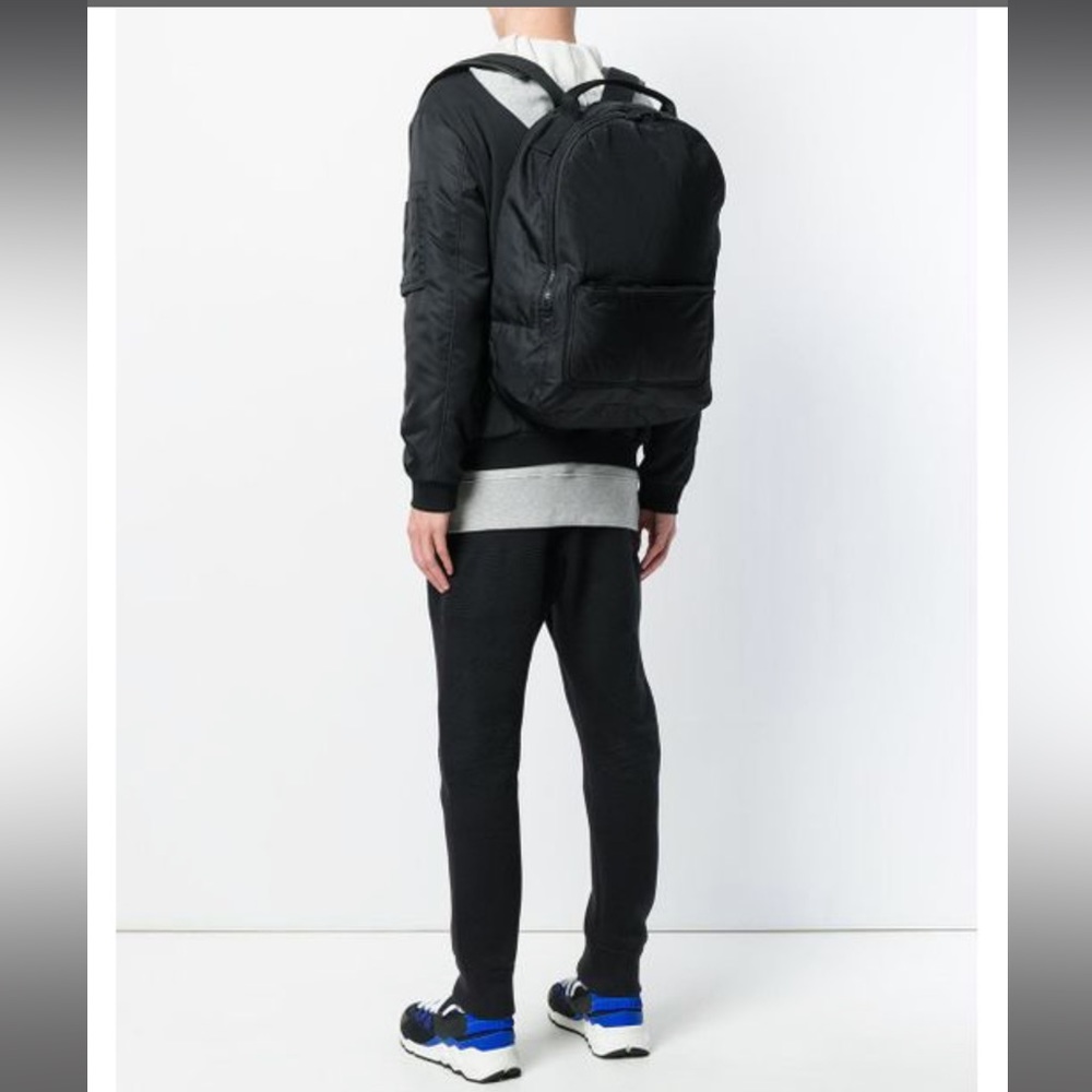 Yeezy backpack 🎒 nwt